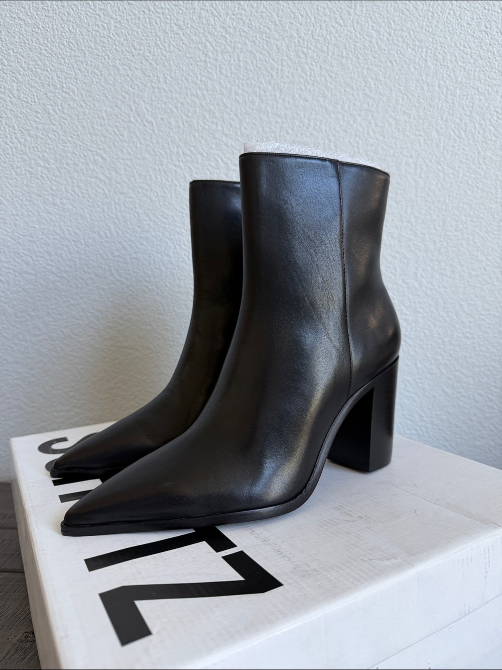 SCHUTZ Women's Mikki Block Pointed Toe Boots NIB - Picture 2 of 9